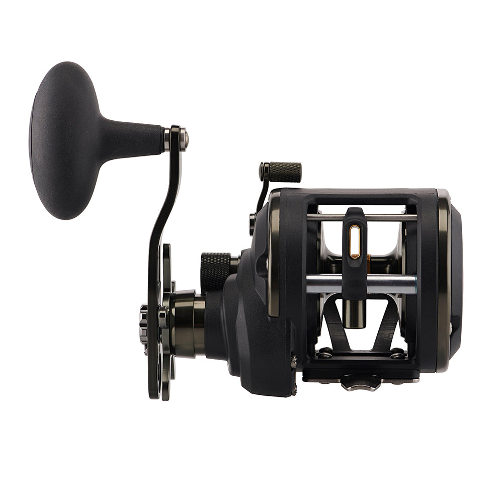 PENN SQLII15LW Squall II Level Wind Reel [1545924]